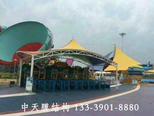 黄山张拉膜的表层光滑具有弹性 黄山张拉膜的表层光滑具有弹性